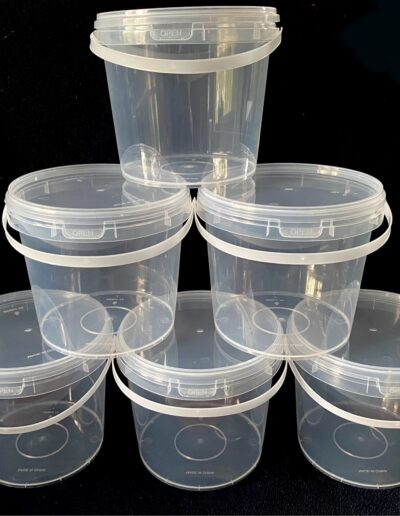 clear plastic buckets