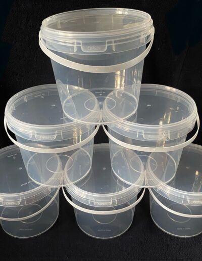 clear plastic buckets